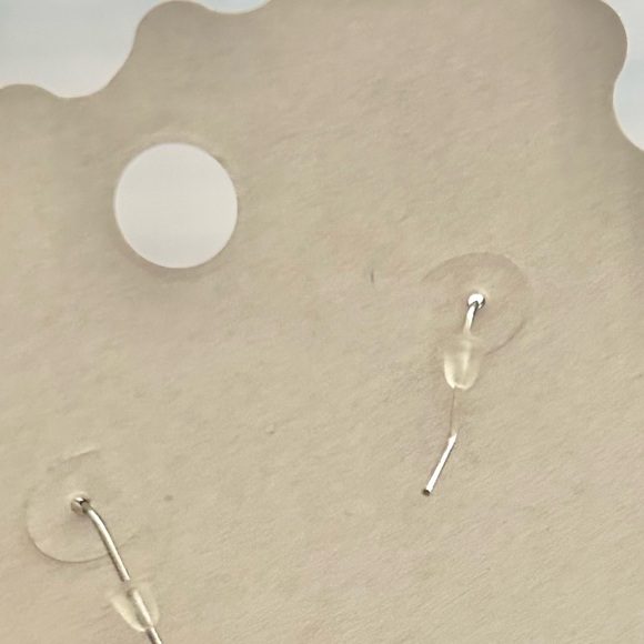 NWT Fiona Clear Rhinestone Chandelier Drop Earrings - Picture 5 of 5